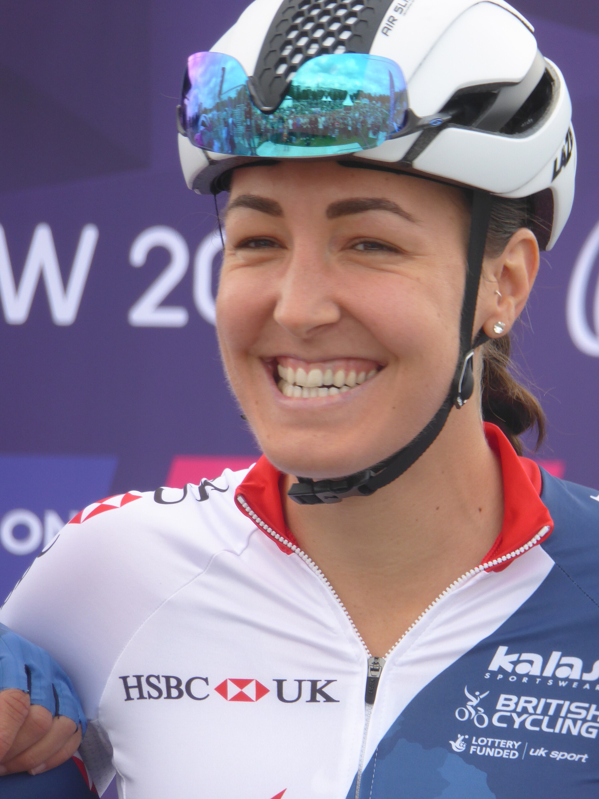 Imagem de referência de Dani King, descrito nos dados abertos como ciclista britânica