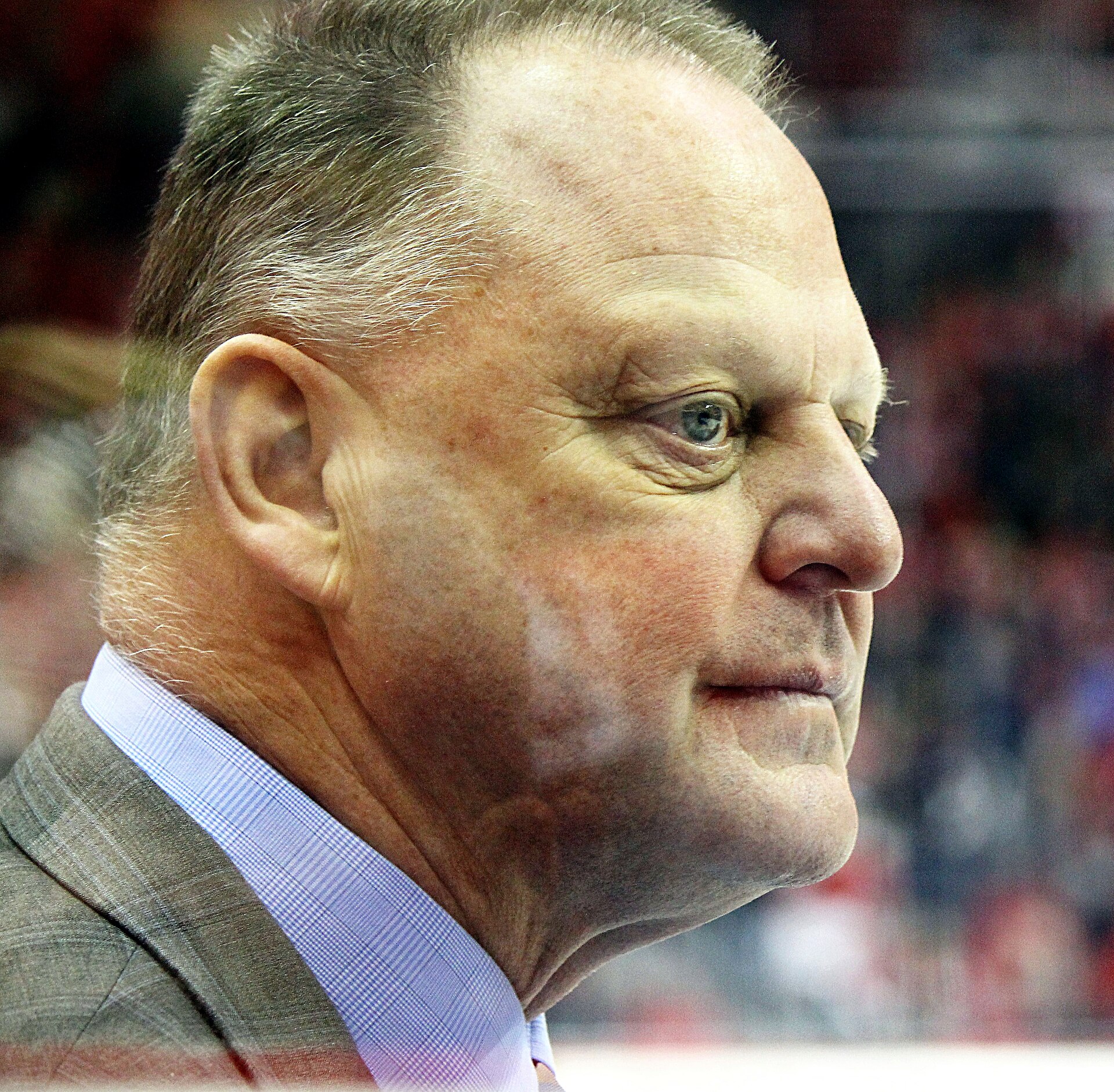 Imagem de referência de Gerard Gallant, descrito nos dados abertos como jogador de hóquei no gelo canadense