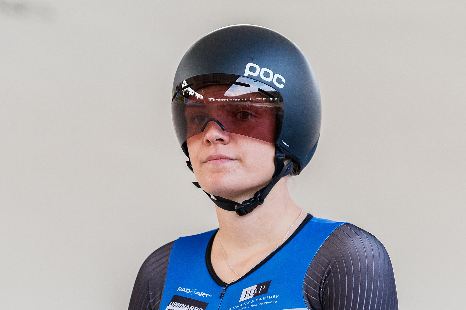 Imagem de referência de Thalea Mäder, descrito nos dados abertos como ciclista alemã