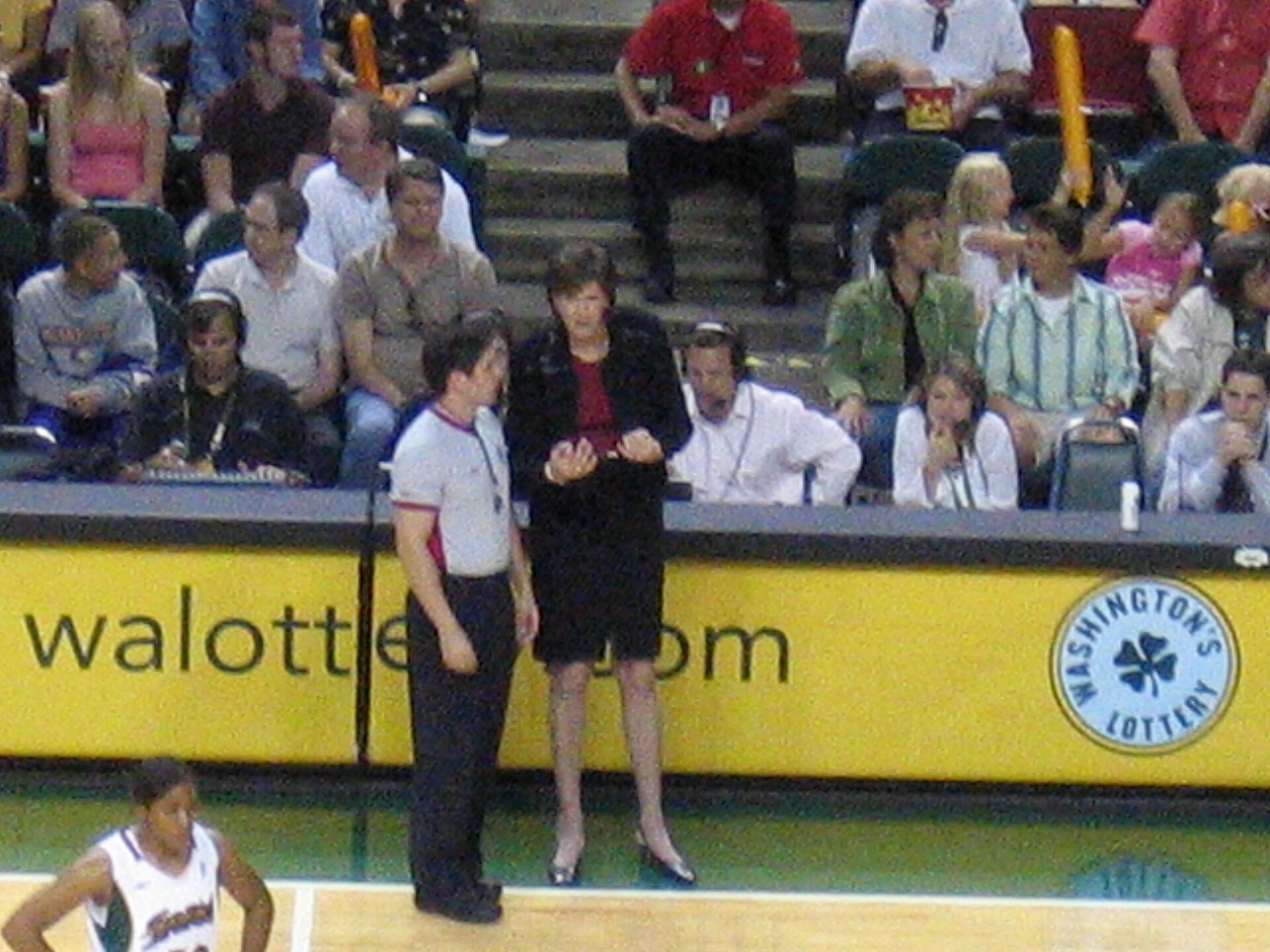 Imagem de referência relacionada a Tanisha Wright, item descrito como jogadora de basquetebol norte-americana