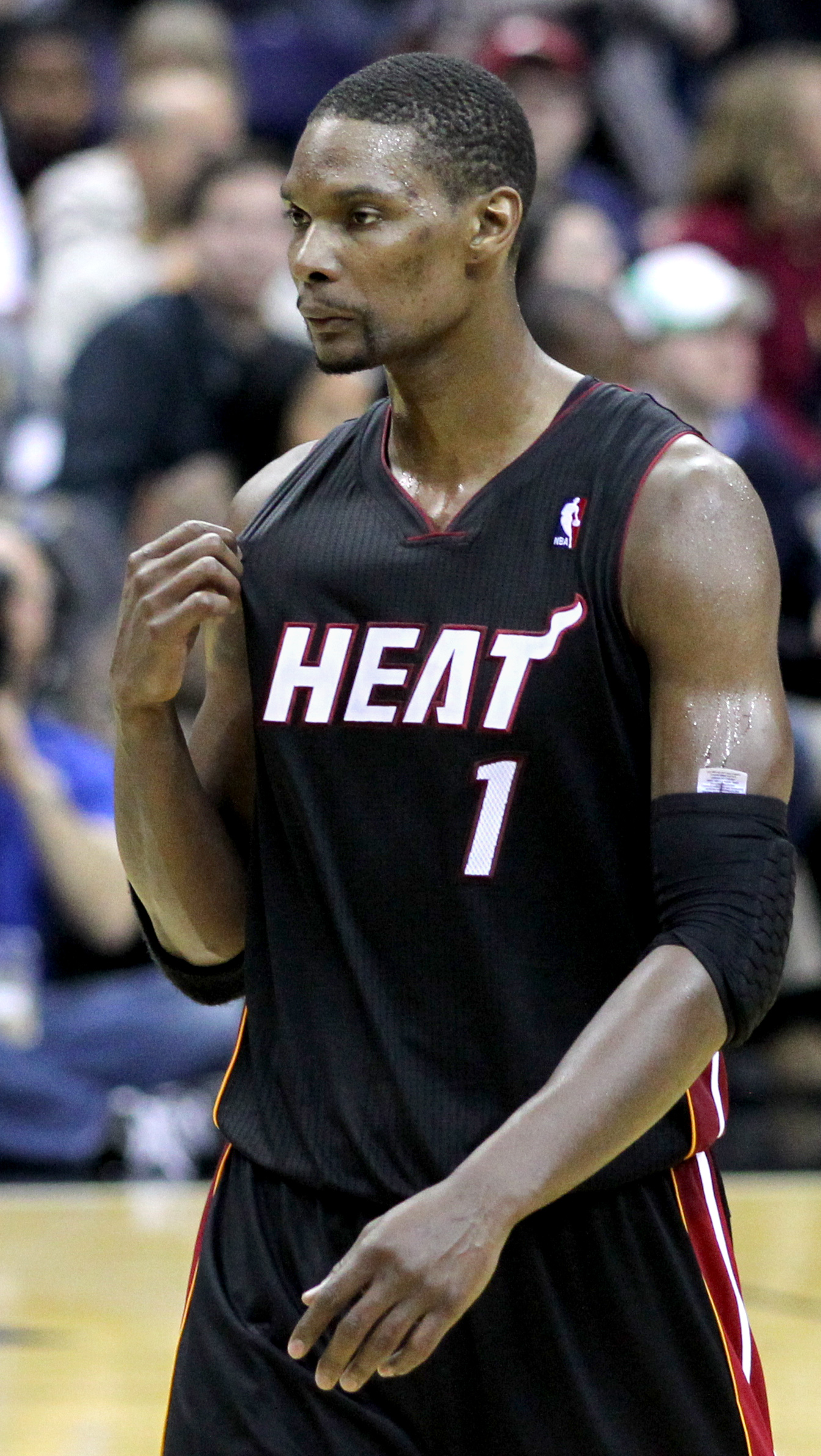Imagem de referência relacionada a Chris Bosh, item descrito como basquetebolista americano