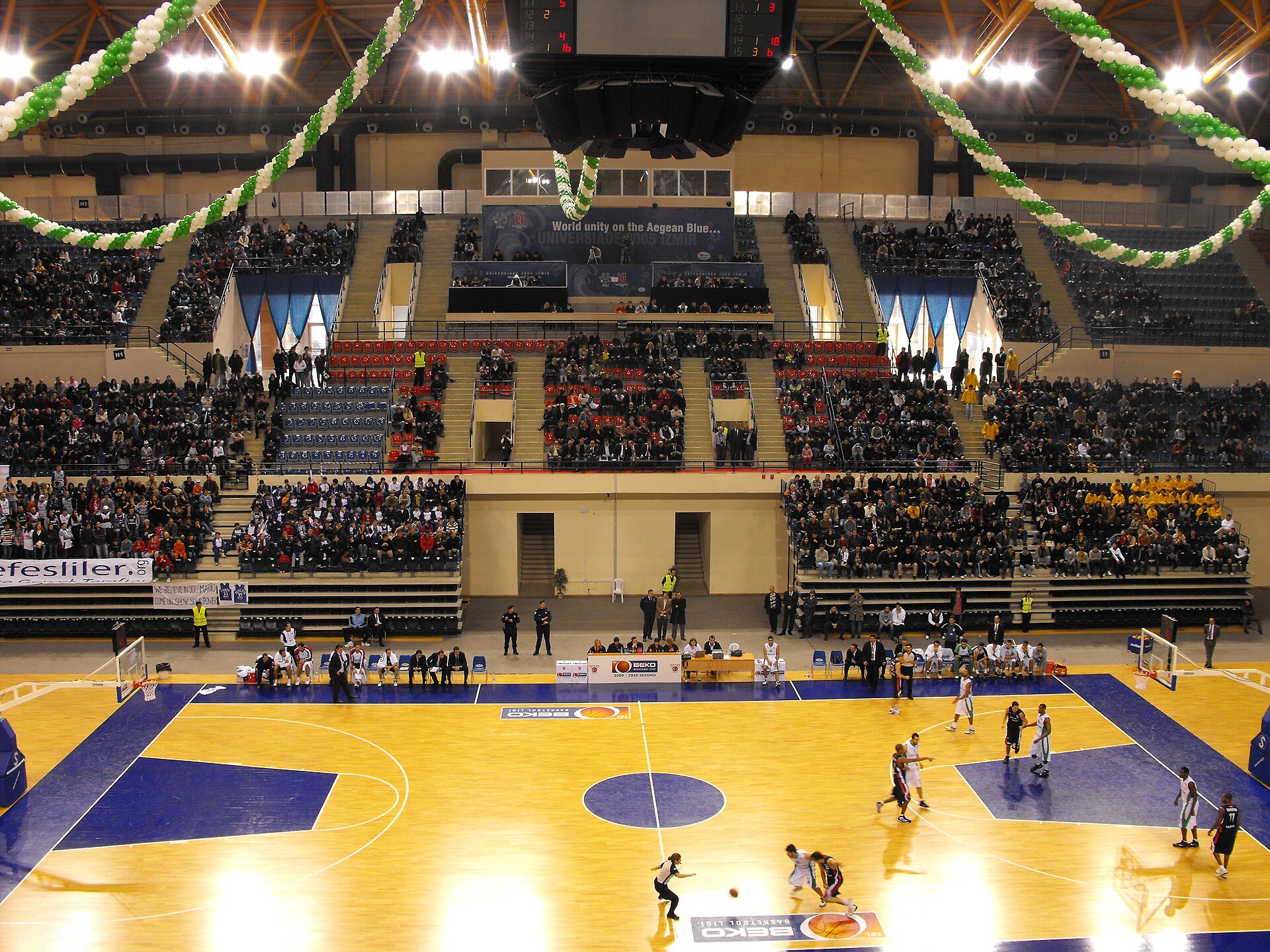 Imagem de referência relacionada a Halkapınar Sport Hall, item descrito como registro de referência sobre Halkapınar Sport Hall, organizado a partir de dados estruturados abertos
