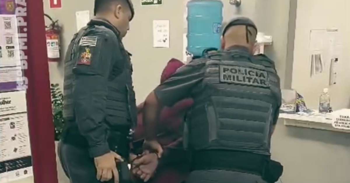Menina de 10 anos pisca para policial e PM prende pai que a sequestrou em Praia Grande