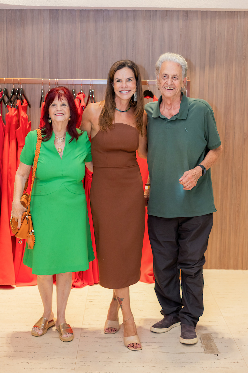 Claudia Salomão reúne convidadas em exposição da Emar Batalha na Inti