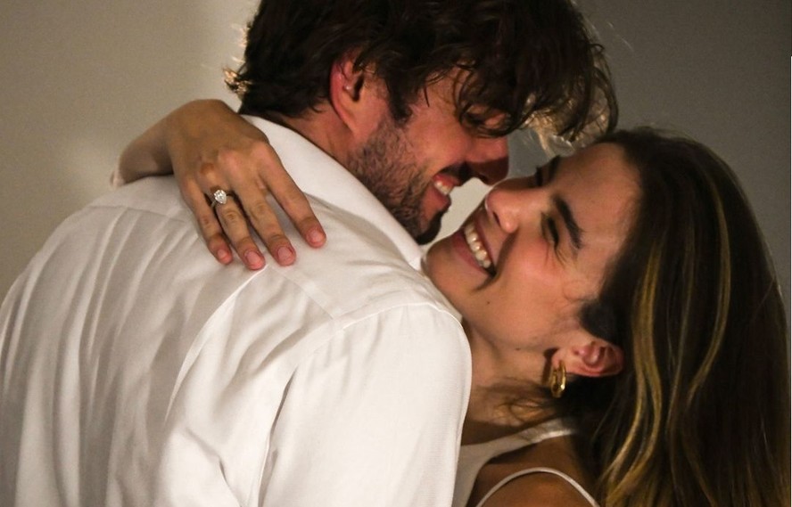 Giulia Be e Conor Kennedy terão recepção de casamento em palacete conhecido como 'Taj Mahal carioca'