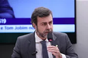 Freixo, Boulos e mãe de Marielle devem acompanhar Lula no debate da Globo - imagem 2