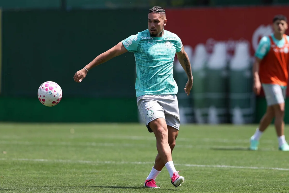 Paulinho indica retorno em Palmeiras x Corinthians: “Pronto para o Dérbi”