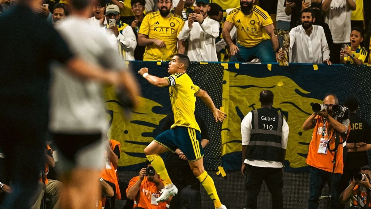 Cristiano Ronaldo marca em volta ao Al-Nassr após polêmica com Jorge Jesus