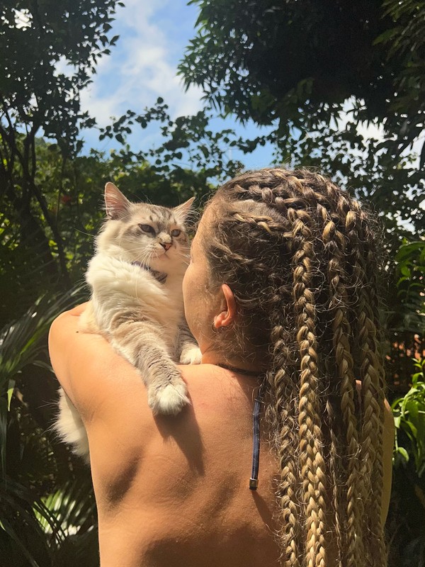 Namorado de Lua Blanco faz homenagem emocionante após morte da atriz: 'Fomos felizes para sempre'