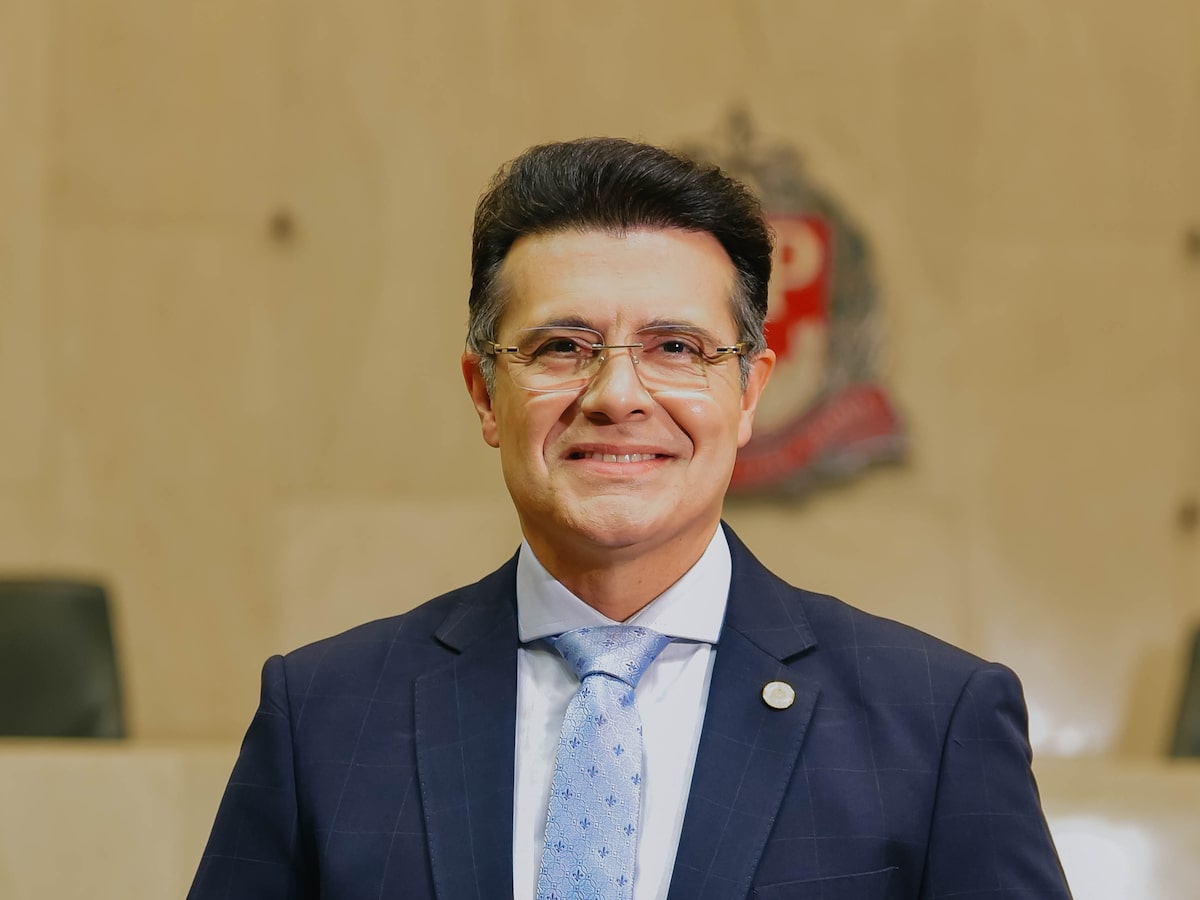 Quem é Marcelo Aguiar, deputado estadual detido após disparo de arma em casa noturna de São Paulo