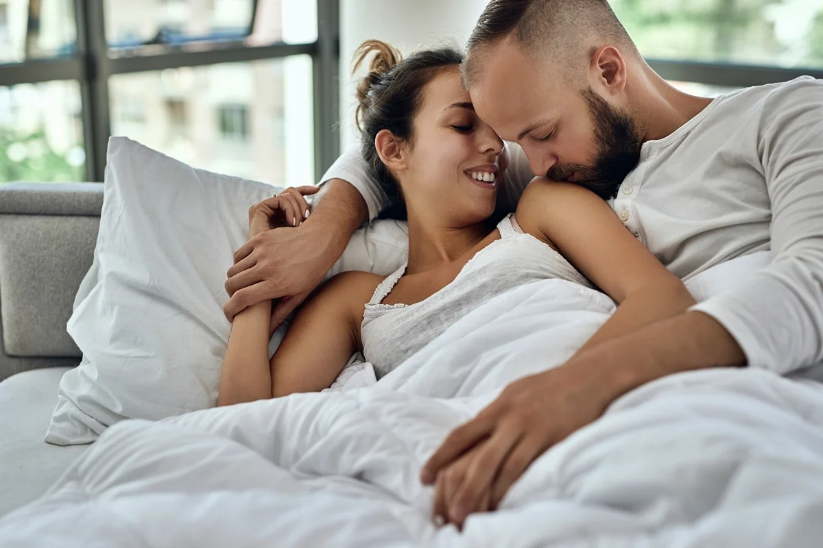 7 posições sexuais para transar e gozar muito sem sobrecarregar a lombar