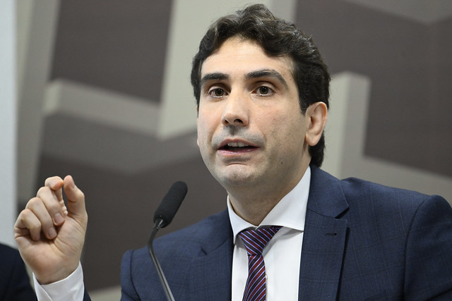 Caso Master: Galípolo depõe à PF como testemunha no caso de cooptação de servidores do Banco Central