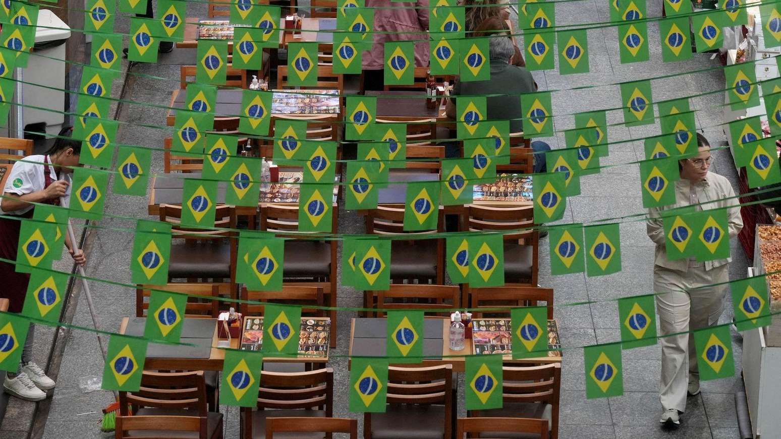 Revista brit&acirc;nica disse que 'estranha economia do Brasil' precisa de reforma