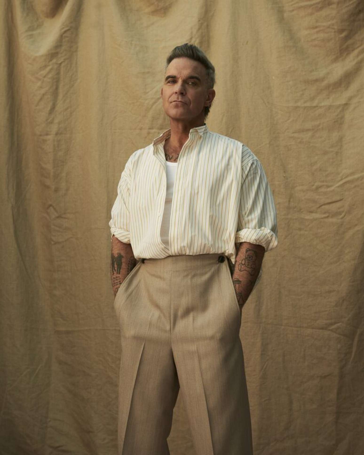 Robbie Williams vir&aacute; ao Brasil pela primeira vez em 20 anos para show em S&atilde;o Paulo em outubro