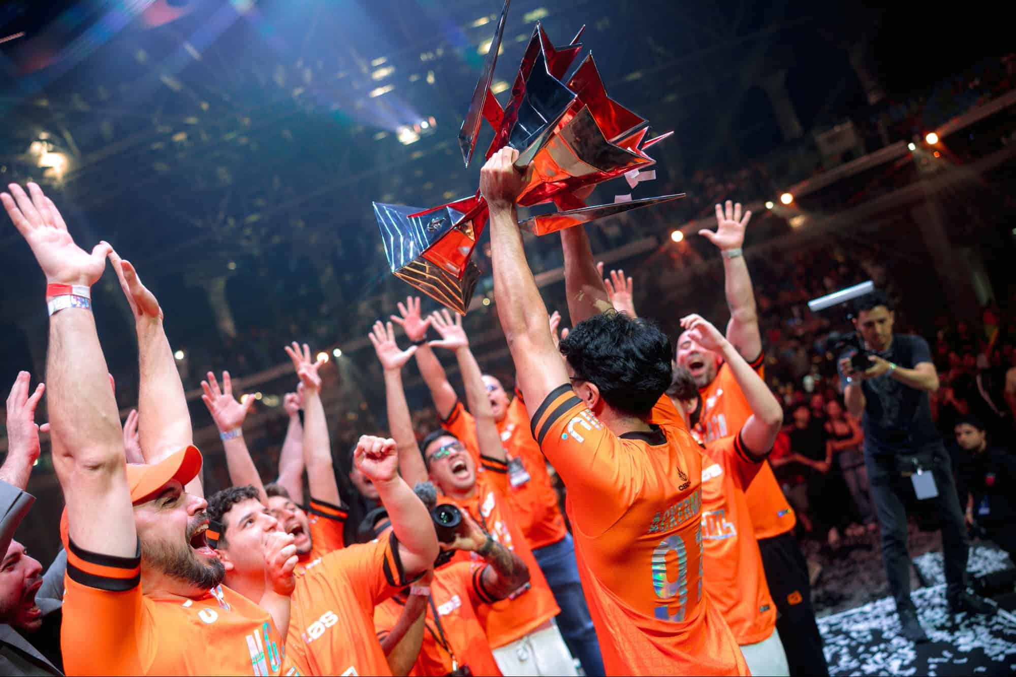CBLOL 2026: LOS vence a FURIA no quinto mapa e é campeã do 2º split no Rio