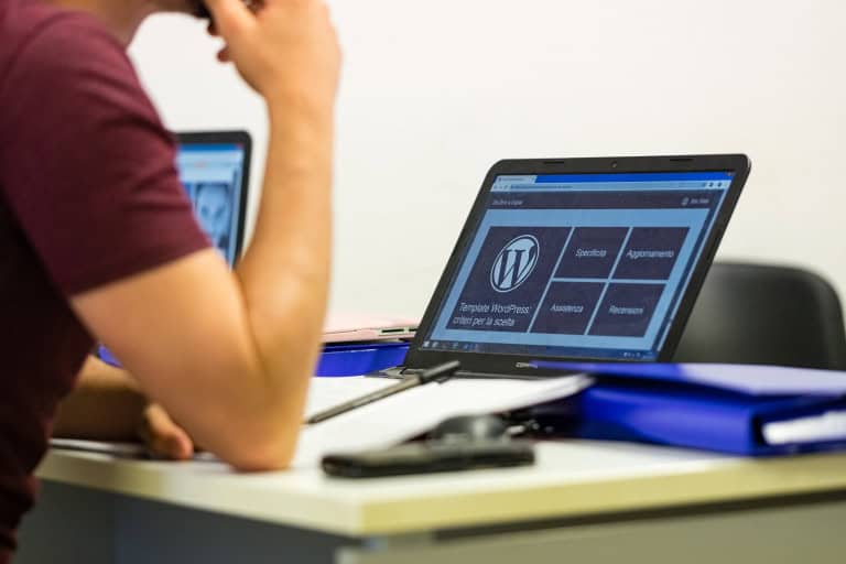 Falha grave no PHP ameaça tirar milhares de sites do ar nesta quarta